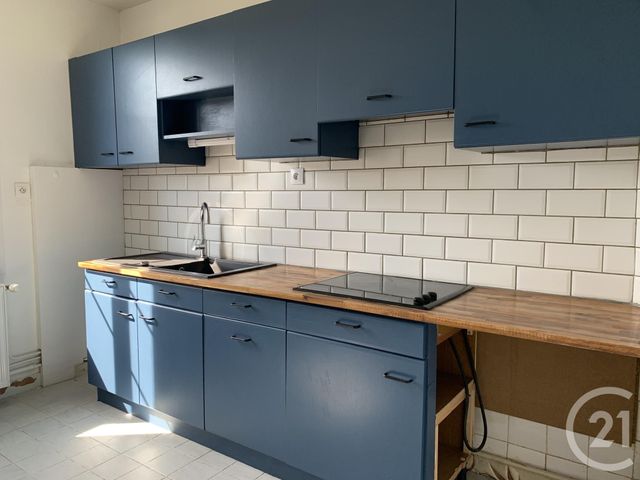 Appartement F3 à louer - 3 pièces - 55.32 m2 - CHATEAUROUX - 36 - CENTRE - Century 21 Adressimmo
