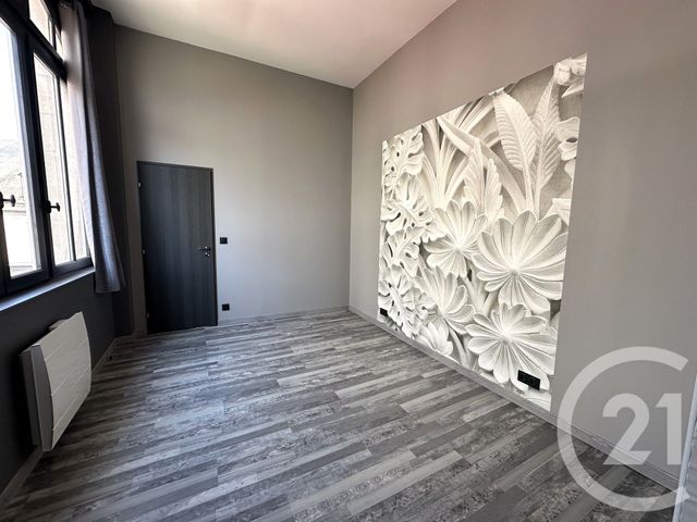 Appartement à vendre - 5 pièces - 141.35 m2 - CHATEAUROUX - 36 - CENTRE - Century 21 Adressimmo