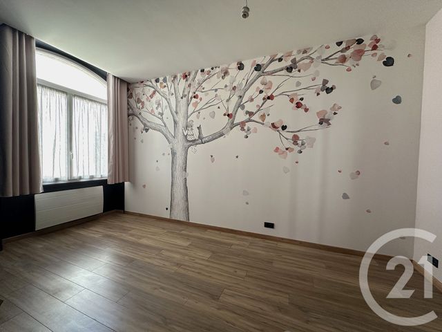 Appartement T8 à vendre - 8 pièces - 255.0 m2 - CHATEAUROUX - 36 - CENTRE - Century 21 Adressimmo