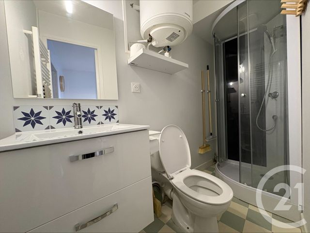 Appartement T1 à louer - 1 pièce - 18.0 m2 - CHATEAUROUX - 36 - CENTRE - Century 21 Adressimmo