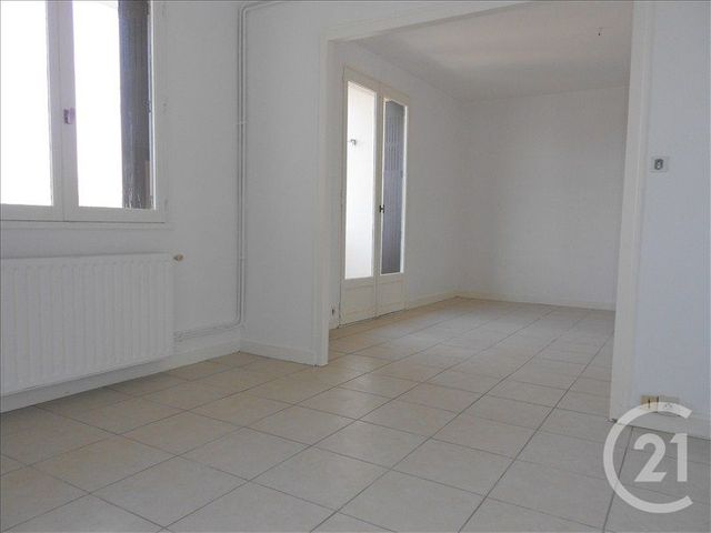 Appartement T3 à louer - 3 pièces - 59.0 m2 - CHATEAUROUX - 36 - CENTRE - Century 21 Adressimmo