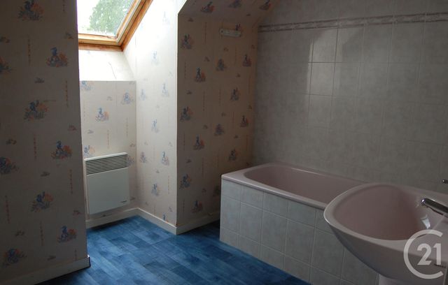 maison à louer - 4 pièces - 104.54 m2 - LE POINCONNET - 36 - CENTRE - Century 21 Adressimmo