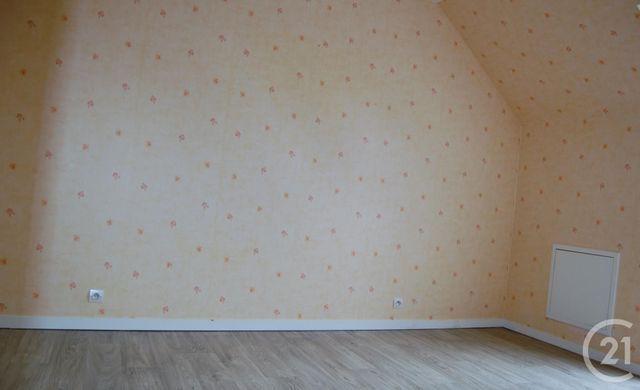 maison à louer - 4 pièces - 104.54 m2 - LE POINCONNET - 36 - CENTRE - Century 21 Adressimmo