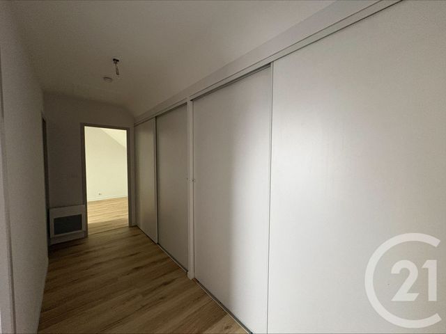 maison à louer - 4 pièces - 104.54 m2 - LE POINCONNET - 36 - CENTRE - Century 21 Adressimmo