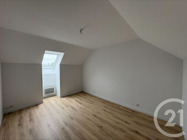 maison à louer - 4 pièces - 104.54 m2 - LE POINCONNET - 36 - CENTRE - Century 21 Adressimmo