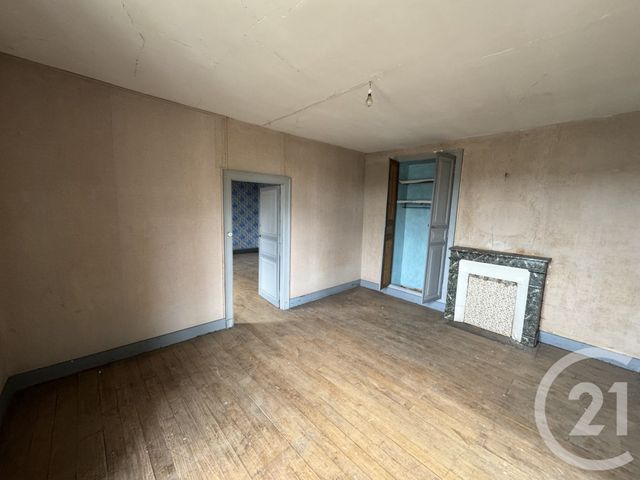 maison à vendre - 6 pièces - 140.12 m2 - NEUVY ST SEPULCHRE - 36 - CENTRE - Century 21 Adressimmo