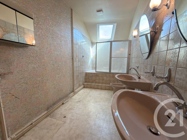 maison à vendre - 3 pièces - 131.33 m2 - CHATEAUROUX - 36 - CENTRE - Century 21 Adressimmo