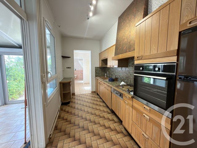 maison à vendre - 3 pièces - 131.33 m2 - CHATEAUROUX - 36 - CENTRE - Century 21 Adressimmo
