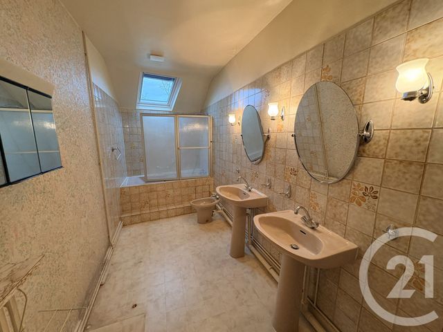 maison à vendre - 3 pièces - 131.33 m2 - CHATEAUROUX - 36 - CENTRE - Century 21 Adressimmo