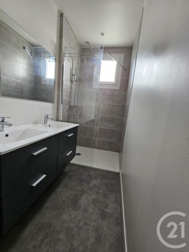 maison à louer - 5 pièces - 98.11 m2 - CHATEAUROUX - 36 - CENTRE - Century 21 Adressimmo