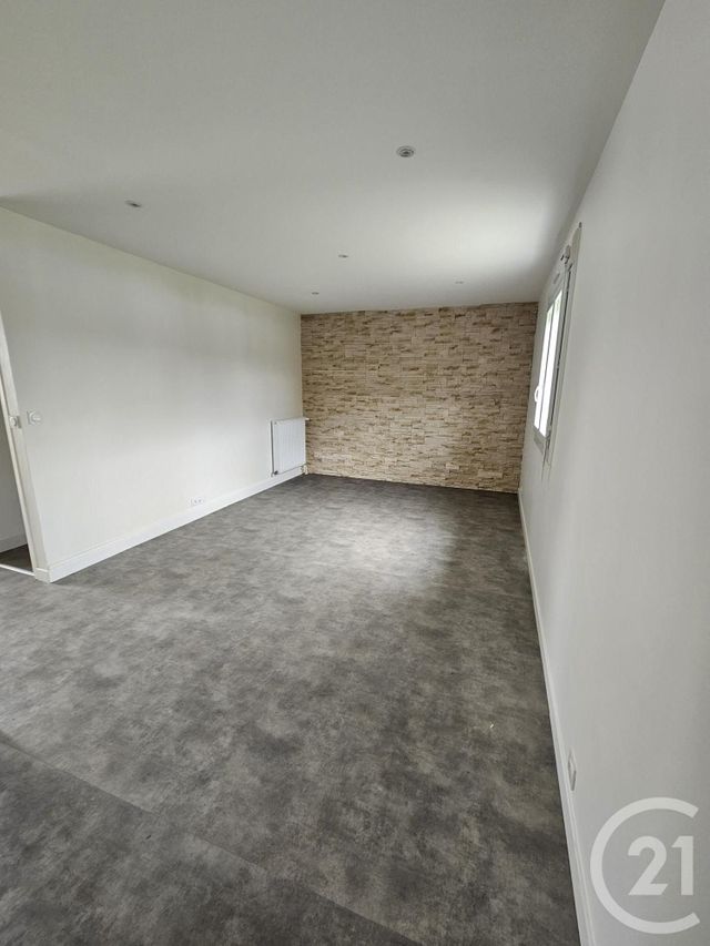 maison à louer - 5 pièces - 98.11 m2 - CHATEAUROUX - 36 - CENTRE - Century 21 Adressimmo