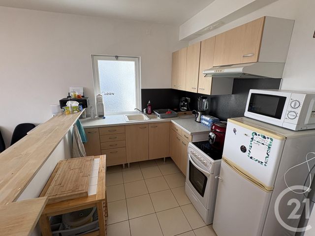 Appartement T2 à vendre - 2 pièces - 58.0 m2 - CHATEAUROUX - 36 - CENTRE - Century 21 Adressimmo