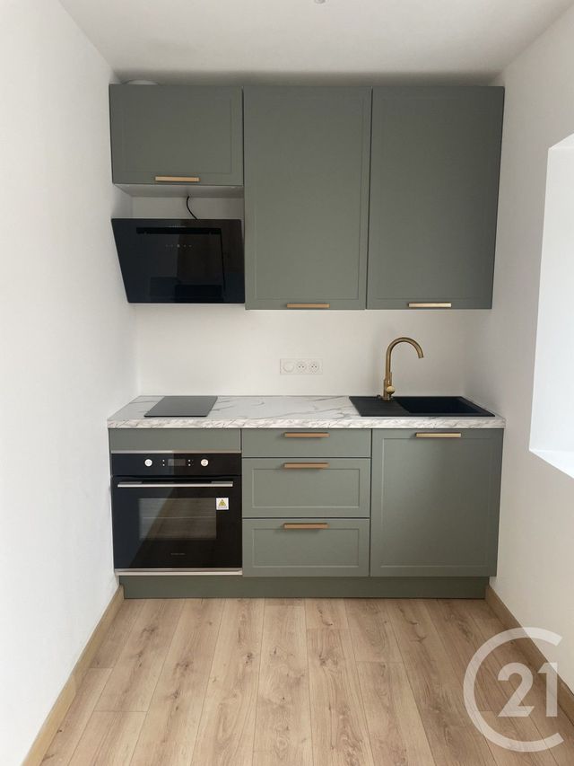 Appartement T3 à louer - 3 pièces - 69.07 m2 - CHATEAUROUX - 36 - CENTRE - Century 21 Adressimmo