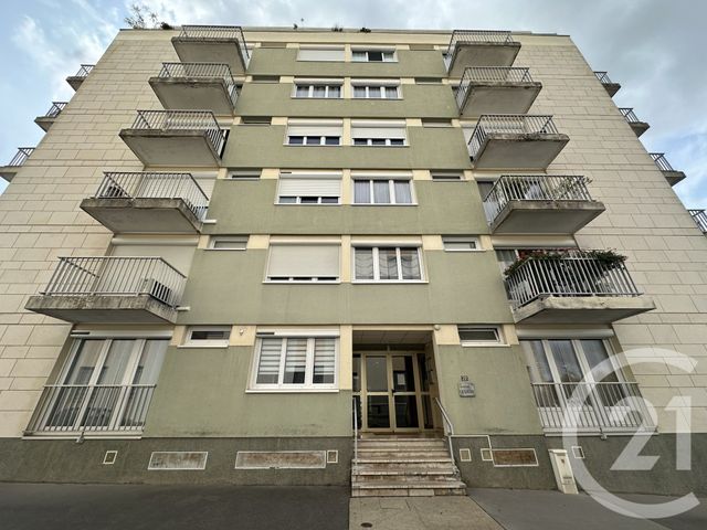 Appartement T4 à vendre - 4 pièces - 85.45 m2 - CHATEAUROUX - 36 - CENTRE - Century 21 Adressimmo