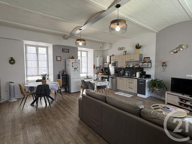 Appartement T3 à vendre - 3 pièces - 75.0 m2 - CHATEAUROUX - 36 - CENTRE - Century 21 Adressimmo