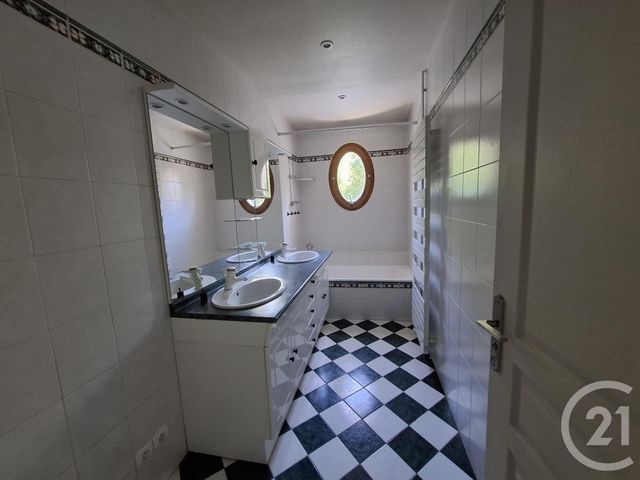 maison à vendre - 5 pièces - 96.0 m2 - VALENCAY - 36 - CENTRE - Century 21 Adressimmo