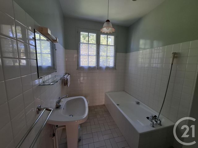 maison à vendre - 2 pièces - 58.0 m2 - BADECON LE PIN - 36 - CENTRE - Century 21 Adressimmo