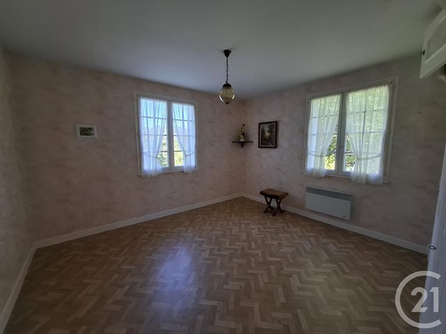 maison à vendre - 2 pièces - 58.0 m2 - BADECON LE PIN - 36 - CENTRE - Century 21 Adressimmo