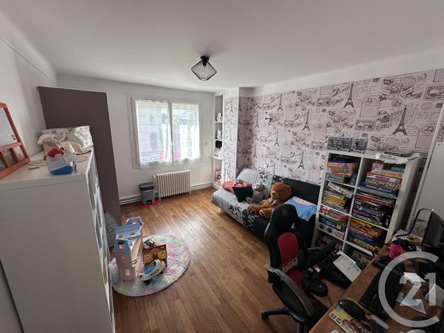 maison à vendre - 7 pièces - 169.97 m2 - CHATEAUROUX - 36 - CENTRE - Century 21 Adressimmo