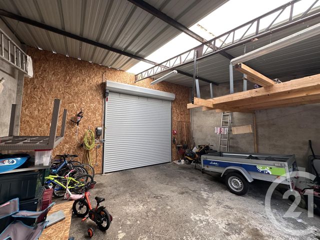 maison à vendre - 7 pièces - 169.97 m2 - CHATEAUROUX - 36 - CENTRE - Century 21 Adressimmo