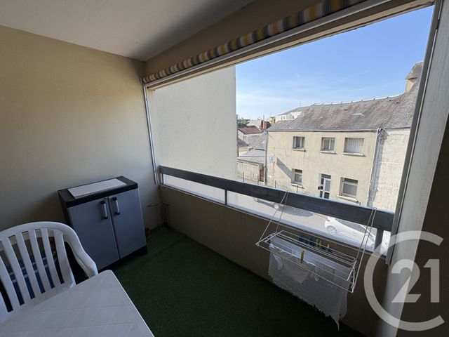 Appartement T3 à vendre - 3 pièces - 60.94 m2 - CHATEAUROUX - 36 - CENTRE - Century 21 Adressimmo