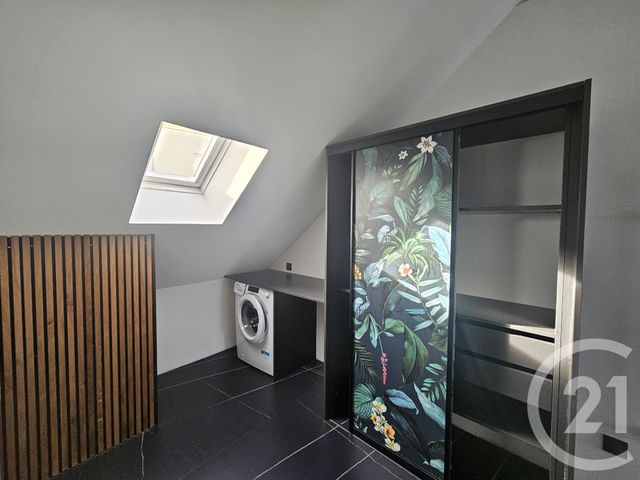 Appartement T3 à louer - 2 pièces - 60.73 m2 - CHATEAUROUX - 36 - CENTRE - Century 21 Adressimmo