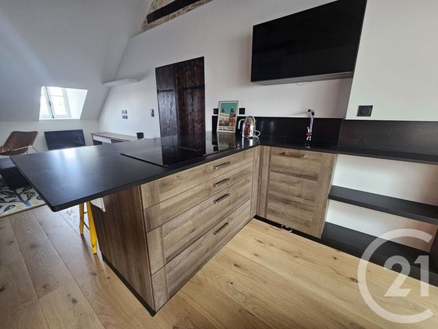 Appartement T3 à louer - 2 pièces - 60.73 m2 - CHATEAUROUX - 36 - CENTRE - Century 21 Adressimmo