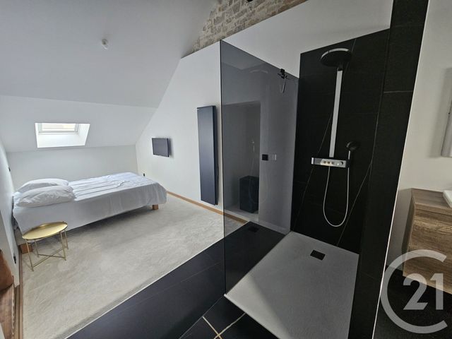 Appartement T3 à louer - 2 pièces - 60.73 m2 - CHATEAUROUX - 36 - CENTRE - Century 21 Adressimmo