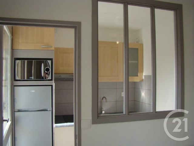 Appartement F1 à louer - 1 pièce - 33.09 m2 - CHATEAUROUX - 36 - CENTRE - Century 21 Adressimmo