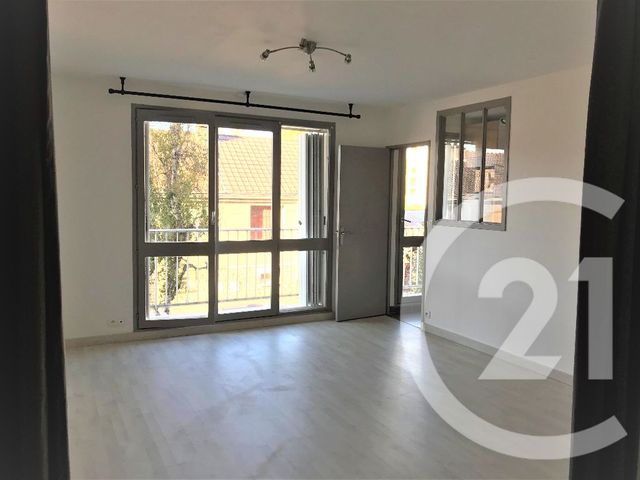 Appartement F1 à louer - 1 pièce - 33.09 m2 - CHATEAUROUX - 36 - CENTRE - Century 21 Adressimmo