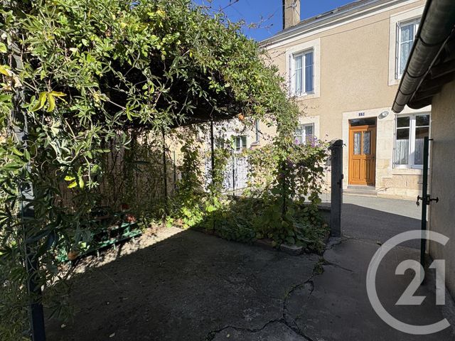 maison à vendre - 5 pièces - 83.0 m2 - CHATEAUROUX - 36 - CENTRE - Century 21 Adressimmo