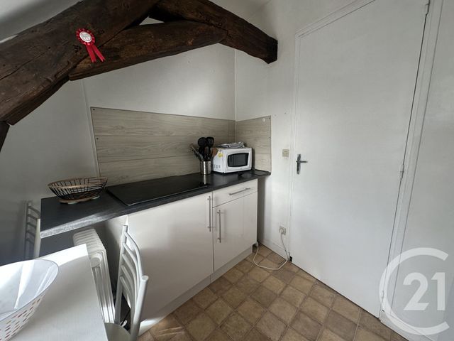 Appartement T2 à louer - 2 pièces - 30.75 m2 - CHATEAUROUX - 36 - CENTRE - Century 21 Adressimmo