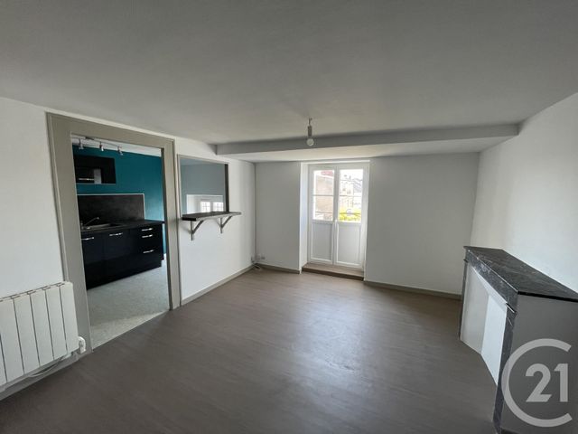 Appartement T2 à louer - 2 pièces - 47.11 m2 - CHATEAUROUX - 36 - CENTRE - Century 21 Adressimmo