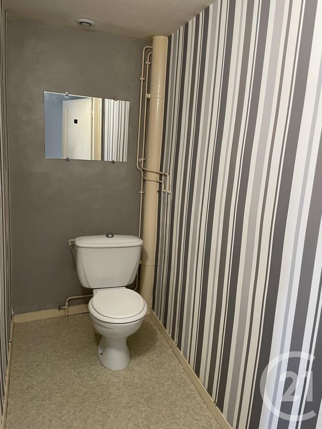 Appartement T2 à louer - 2 pièces - 47.11 m2 - CHATEAUROUX - 36 - CENTRE - Century 21 Adressimmo