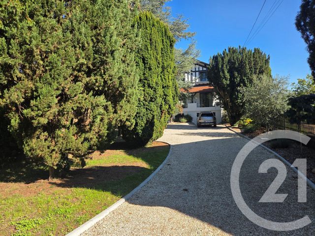 maison à vendre - 7 pièces - 155.05 m2 - CHATEAUROUX - 36 - CENTRE - Century 21 Adressimmo