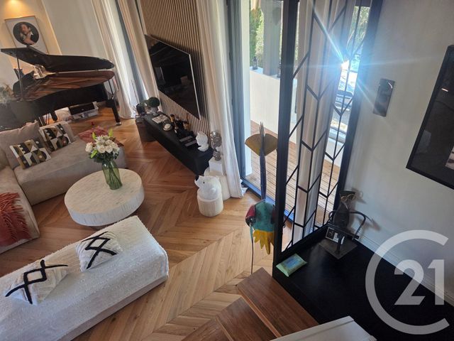 maison à vendre - 7 pièces - 155.05 m2 - CHATEAUROUX - 36 - CENTRE - Century 21 Adressimmo