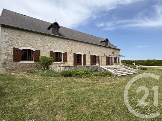 maison à vendre - 5 pièces - 296.41 m2 - ST AOUSTRILLE - 36 - CENTRE - Century 21 Adressimmo