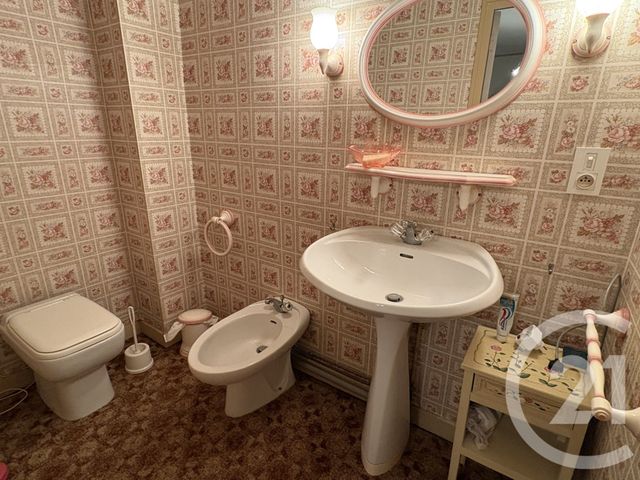 maison à vendre - 5 pièces - 296.41 m2 - ST AOUSTRILLE - 36 - CENTRE - Century 21 Adressimmo