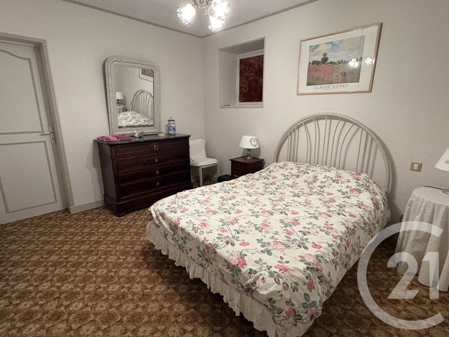maison à vendre - 5 pièces - 296.41 m2 - ST AOUSTRILLE - 36 - CENTRE - Century 21 Adressimmo