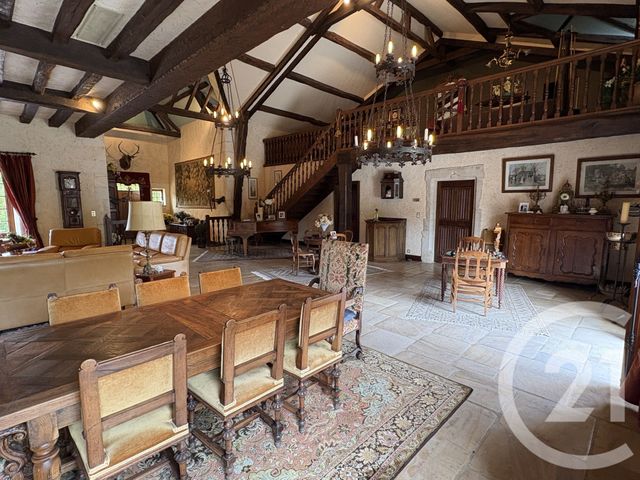 maison à vendre - 5 pièces - 296.41 m2 - ST AOUSTRILLE - 36 - CENTRE - Century 21 Adressimmo