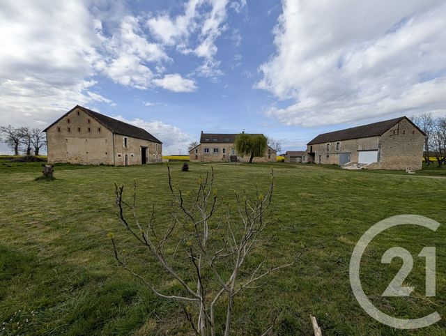 maison à vendre - 7 pièces - 210.0 m2 - ARDENTES - 36 - CENTRE - Century 21 Adressimmo