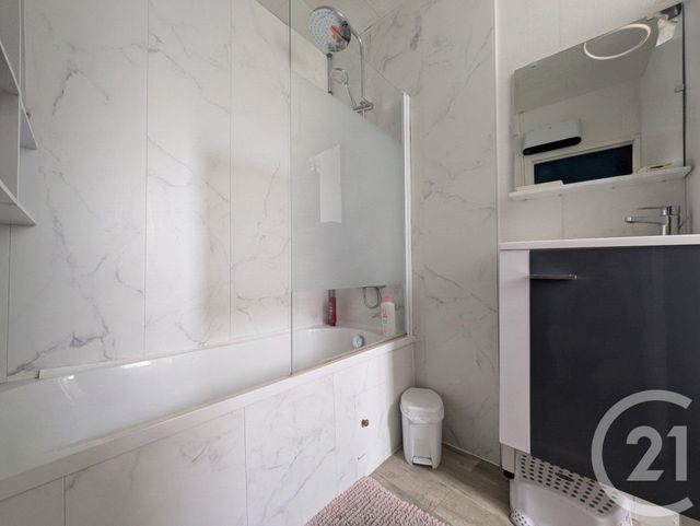maison à vendre - 4 pièces - 79.11 m2 - DEOLS - 36 - CENTRE - Century 21 Adressimmo