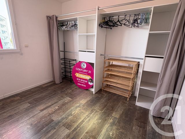 Appartement T4 à vendre - 4 pièces - 68.01 m2 - CHATEAUROUX - 36 - CENTRE - Century 21 Adressimmo