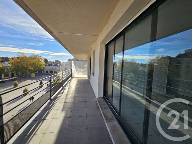 Appartement T2 à louer - 2 pièces - 48.83 m2 - CHATEAUROUX - 36 - CENTRE - Century 21 Adressimmo