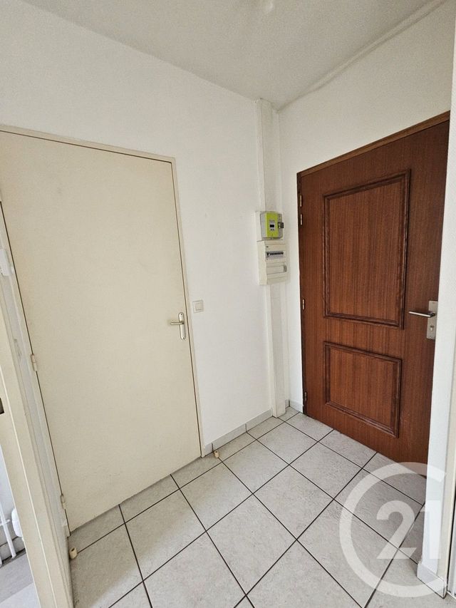 Appartement T2 à louer - 2 pièces - 48.83 m2 - CHATEAUROUX - 36 - CENTRE - Century 21 Adressimmo