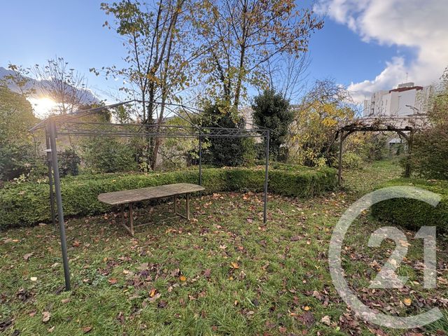 maison à vendre - 5 pièces - 177.0 m2 - CHATEAUROUX - 36 - CENTRE - Century 21 Adressimmo