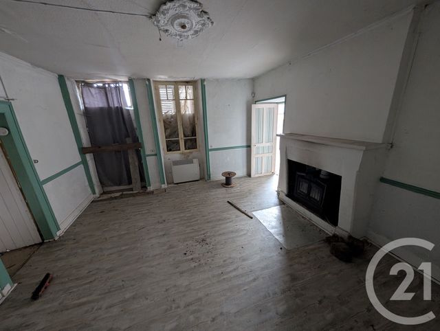 maison à vendre - 6 pièces - 203.0 m2 - ETRECHET - 36 - CENTRE - Century 21 Adressimmo