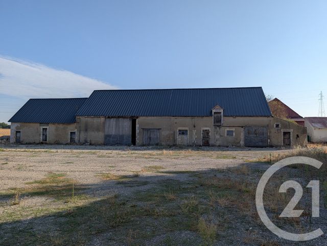 maison à vendre - 6 pièces - 203.0 m2 - ETRECHET - 36 - CENTRE - Century 21 Adressimmo