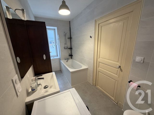 maison à louer - 4 pièces - 124.0 m2 - CHATEAUROUX - 36 - CENTRE - Century 21 Adressimmo