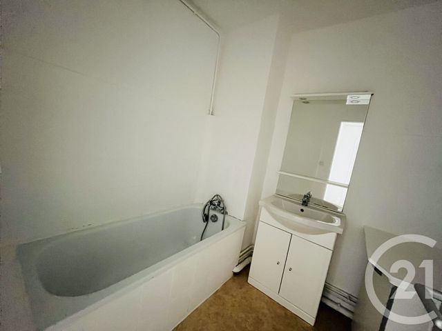 Appartement F3 à vendre - 3 pièces - 65.0 m2 - CHATEAUROUX - 36 - CENTRE - Century 21 Adressimmo